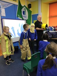 Pupils with firemen